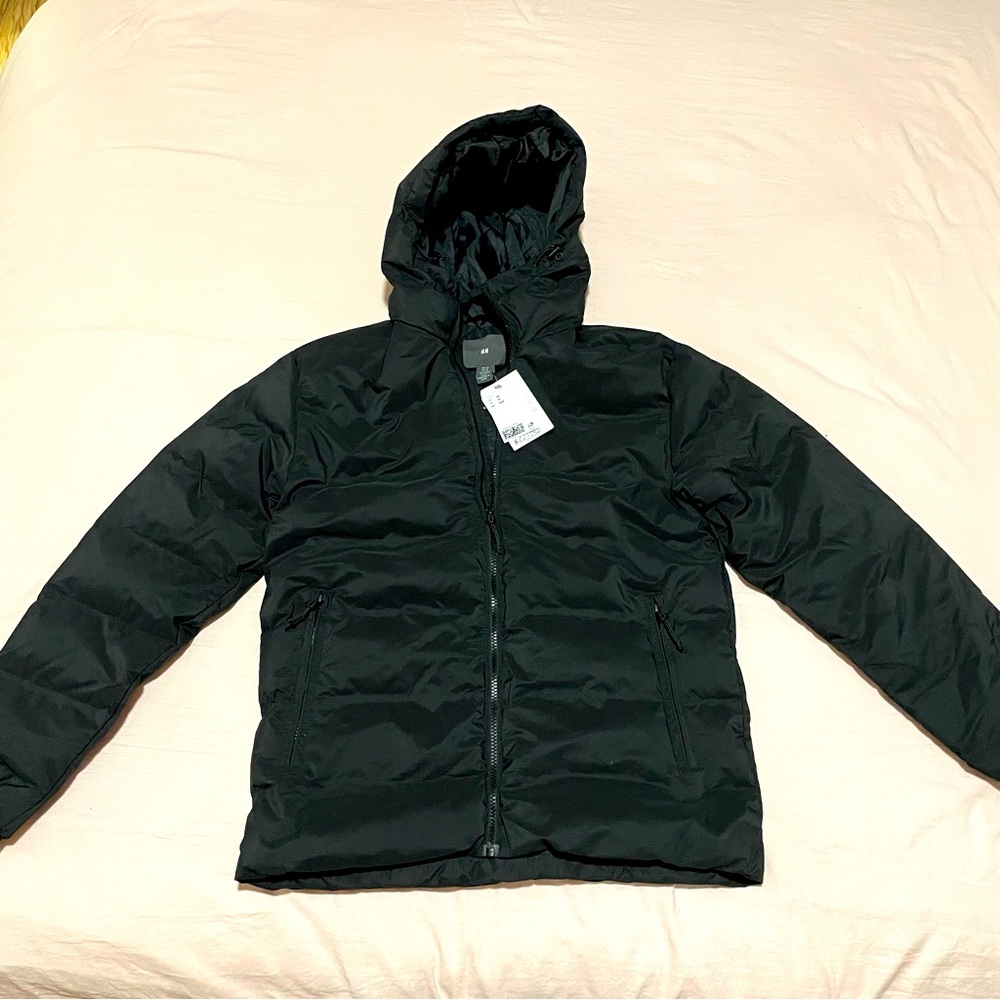 H&M black puffer coat-NWT!